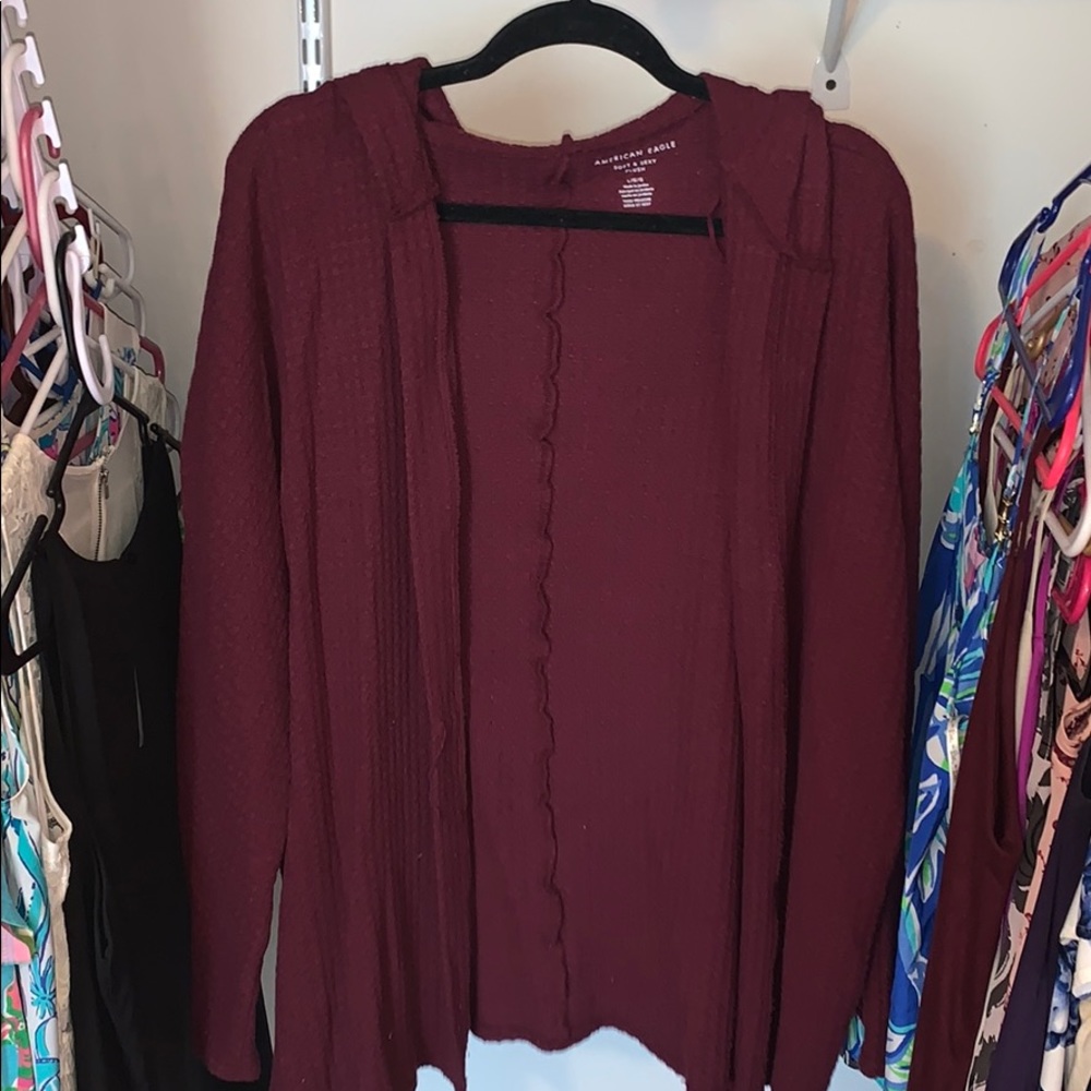 American Eagle Sweater L